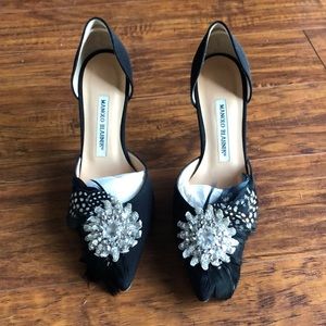 Manolo Blahnik Black Galleo feather shoes